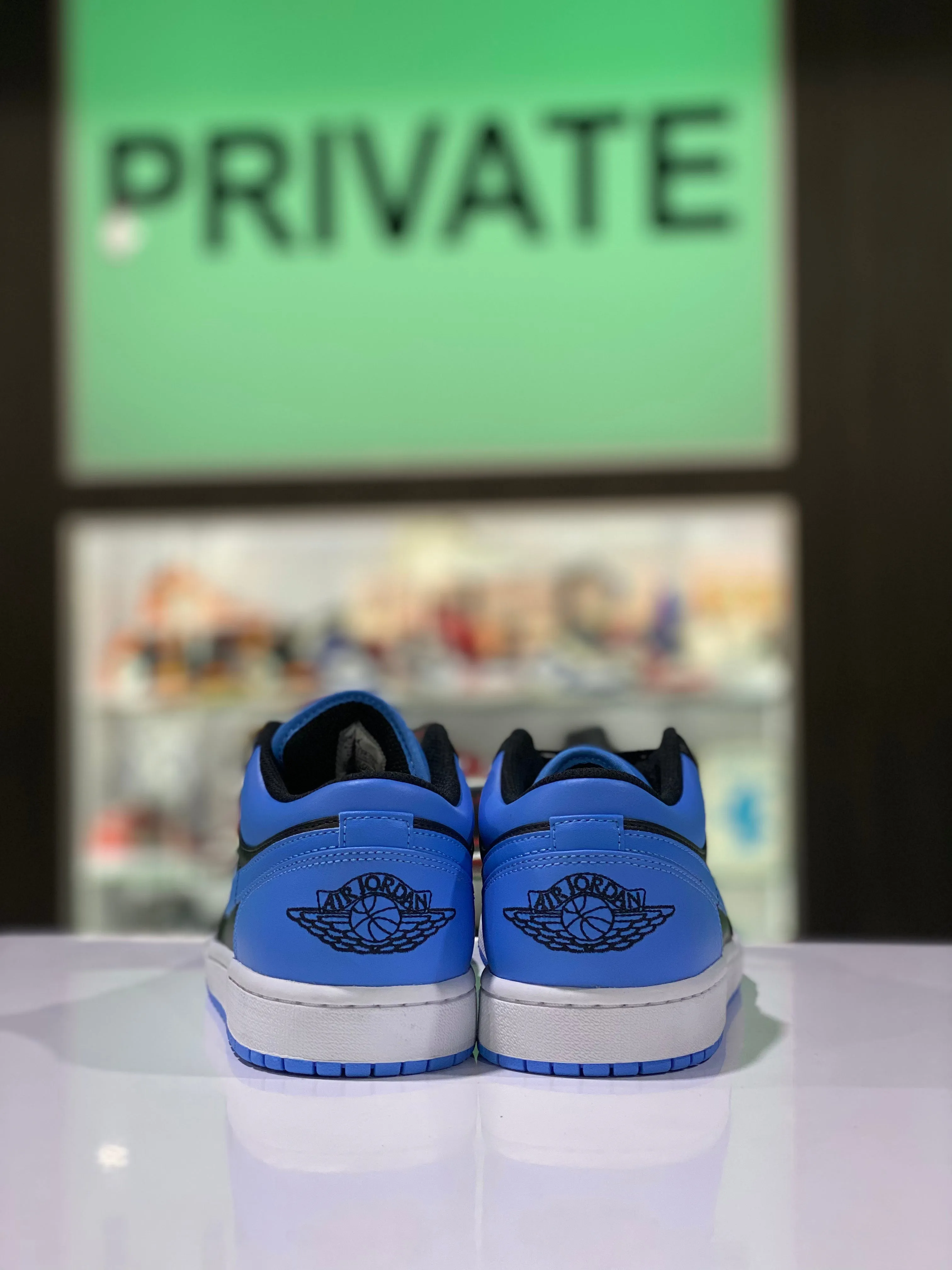 Air Jordan 1 Low University Blue