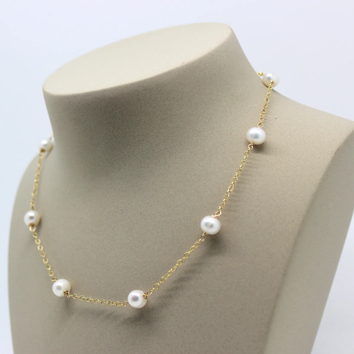 Anna Pearl Necklace