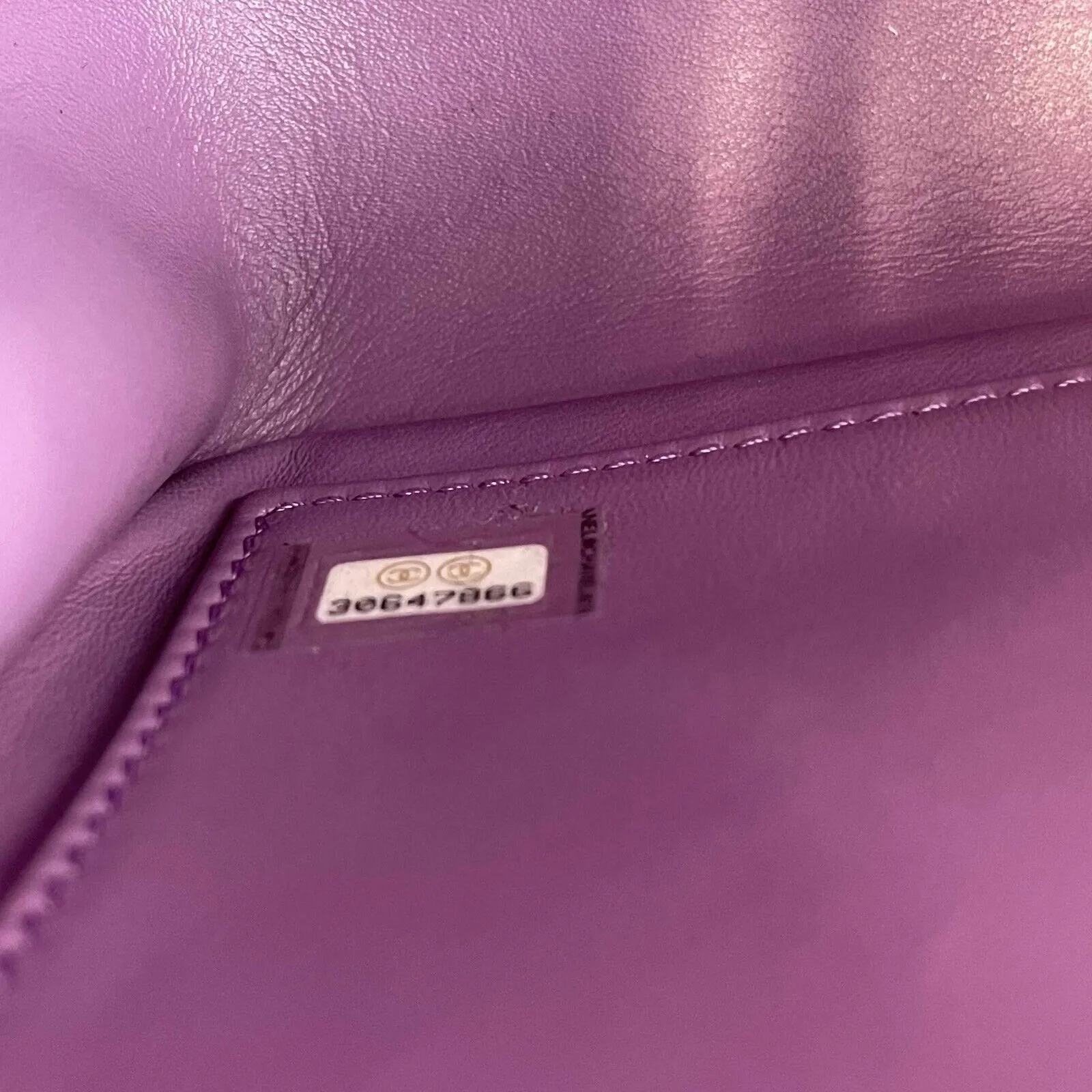 CHANEL - S/S 2021 CC Classic Flap Quilted Purple Crossbody