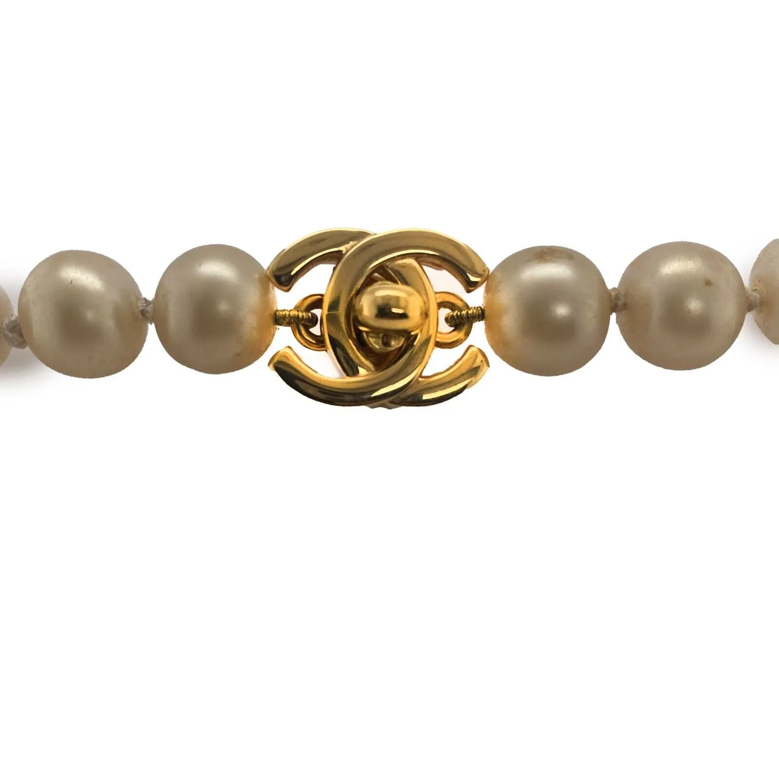 CHANEL - Vintage 96P CC Logo Turn Lock LONG Pearl / Gold Necklace