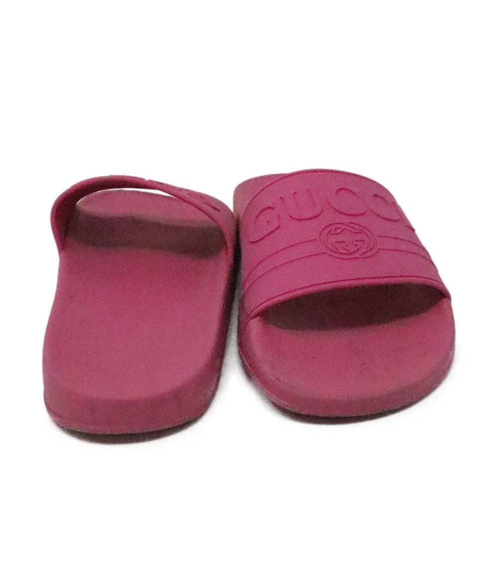 Gucci Pink Rubber Sandals sz 7