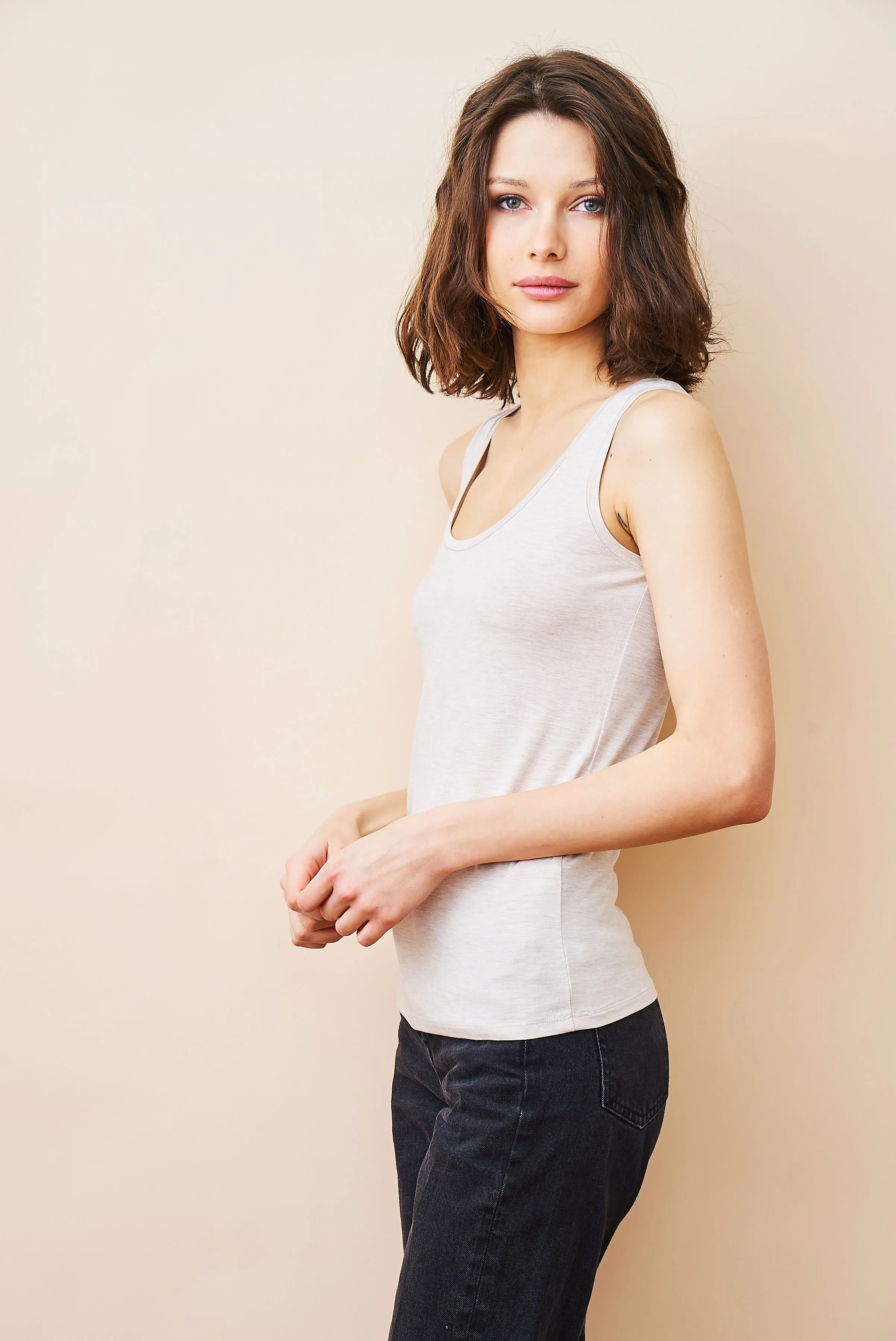 Majestic Flat Edge Scoop Viscose Tank in Ecru Chine