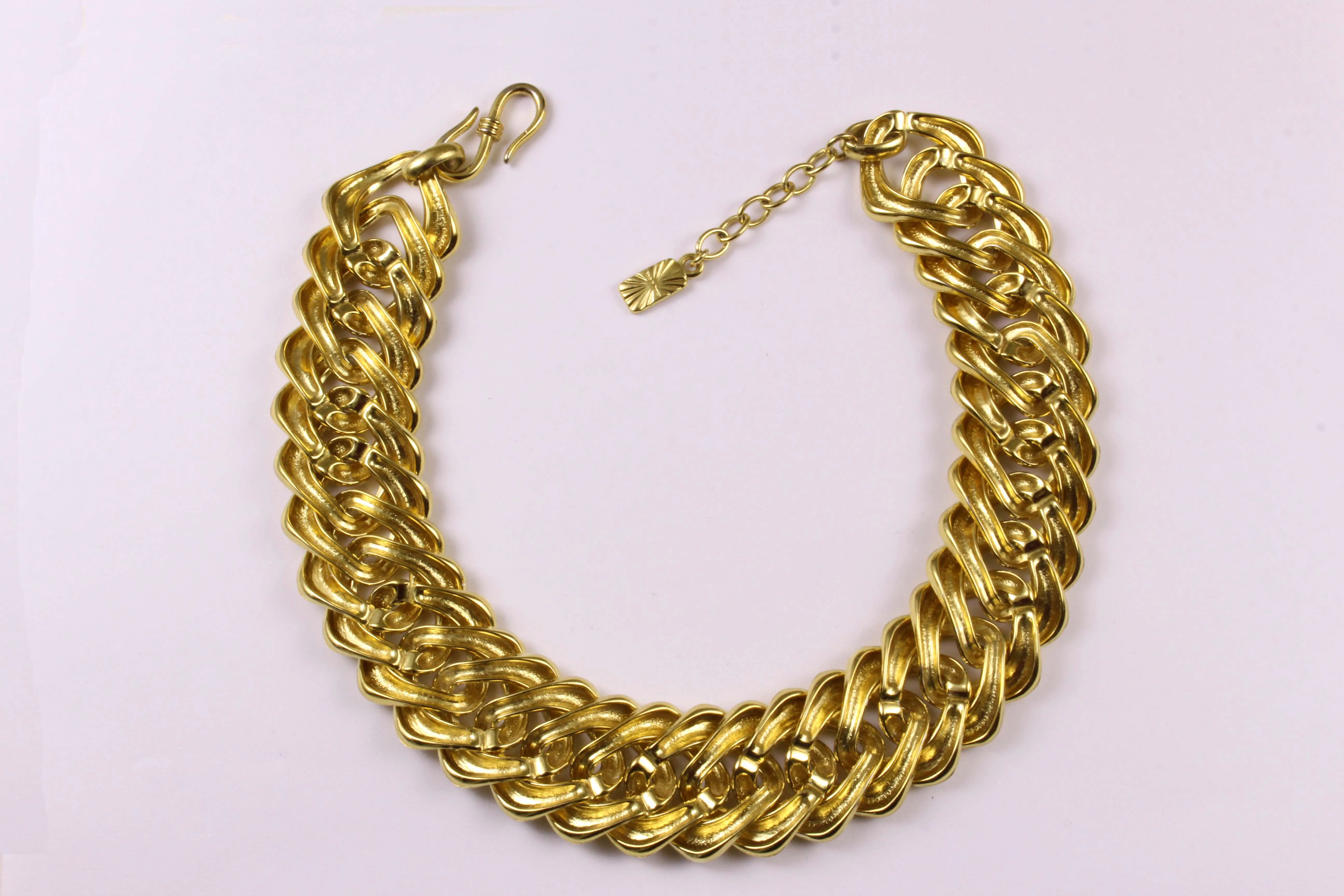 YVES SAINT LAURENT chunky chain choker necklace